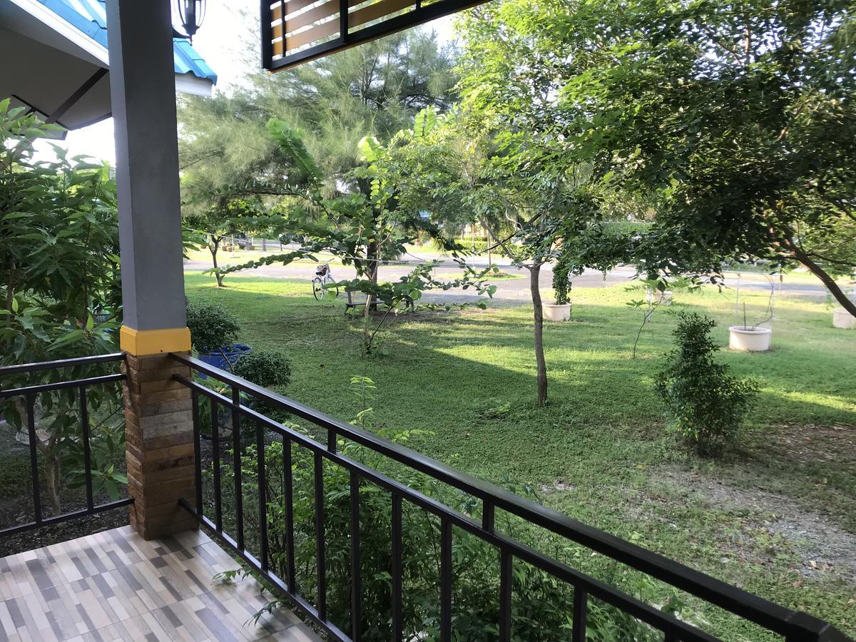 Sangtong Beach Resort Laem Sing Εξωτερικό φωτογραφία
