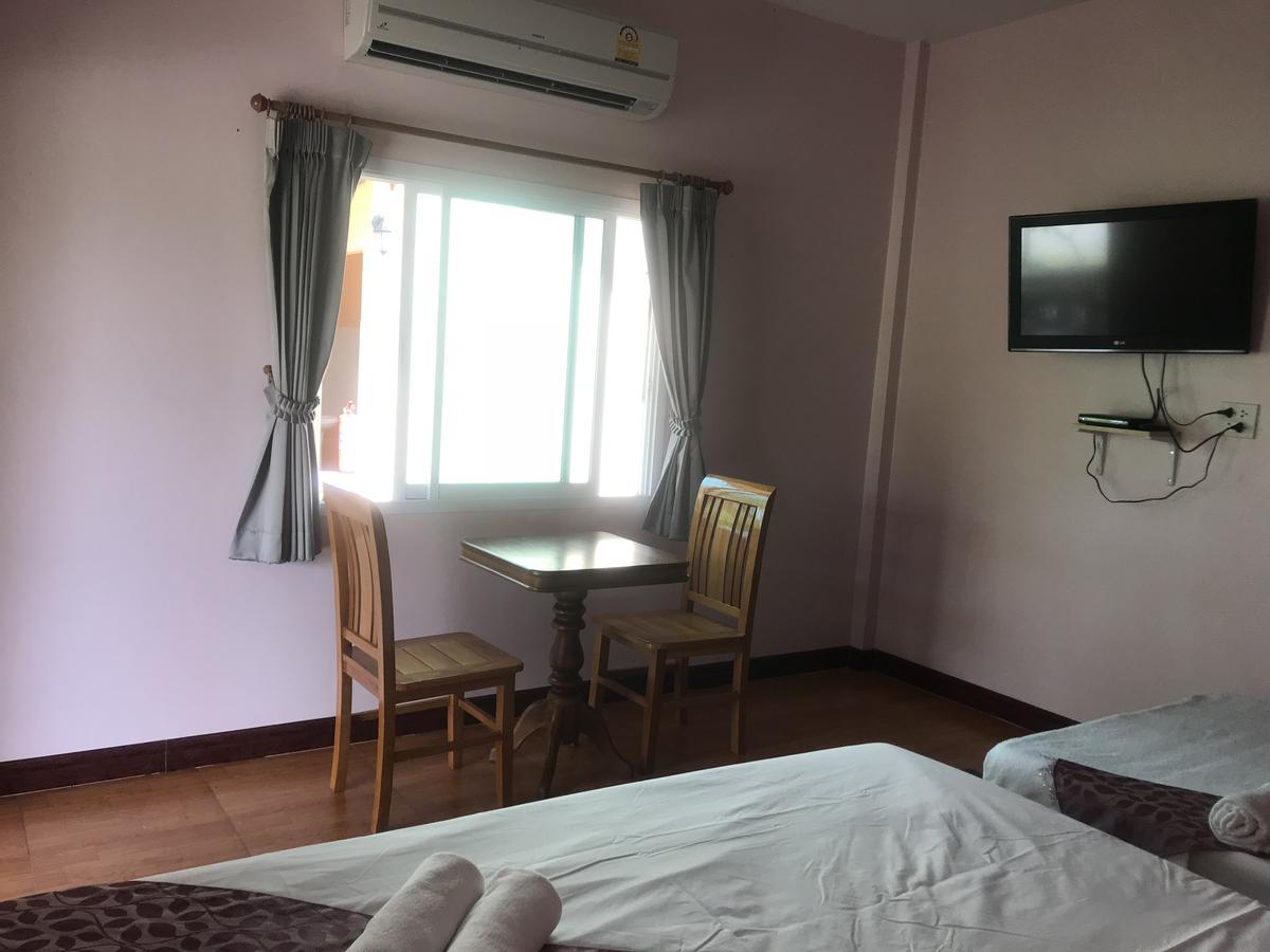 Sangtong Beach Resort Laem Sing Εξωτερικό φωτογραφία